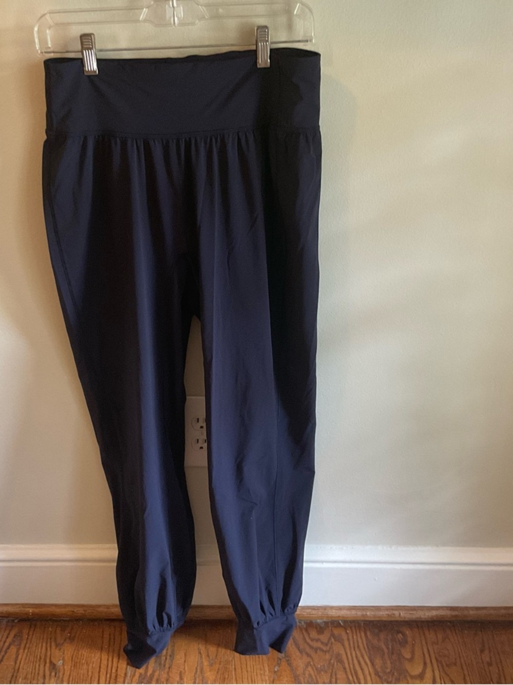 Lululemon Lightweight Jogger Pants Navy Blue High Rise Athletic Size M (Approx)